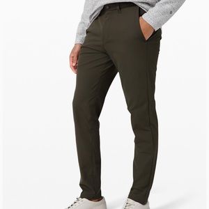 Lululemon Men’s Commission slim pants